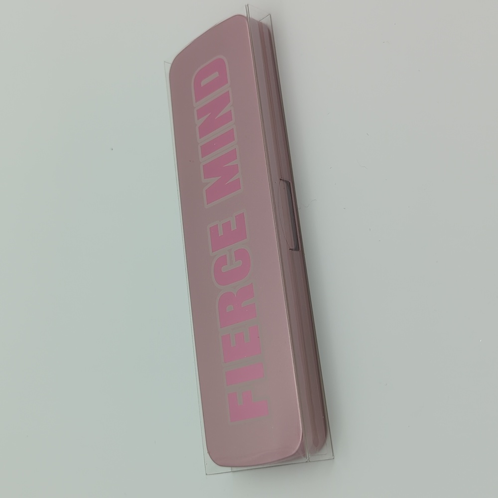 Revolution Makeup - Fierce Mind Highlighter Palette